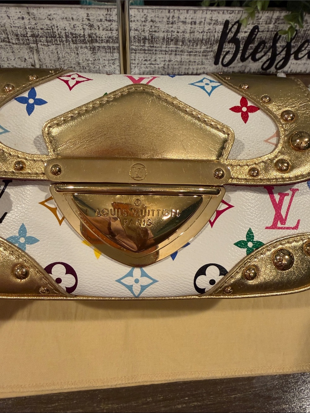 Authentic Louis Vuitton murakami Marilyn Handbag - Picture 7 of 17